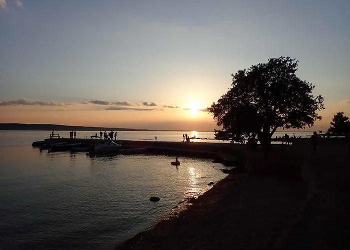 Lägenhet In Starigrad-paklenica 6891