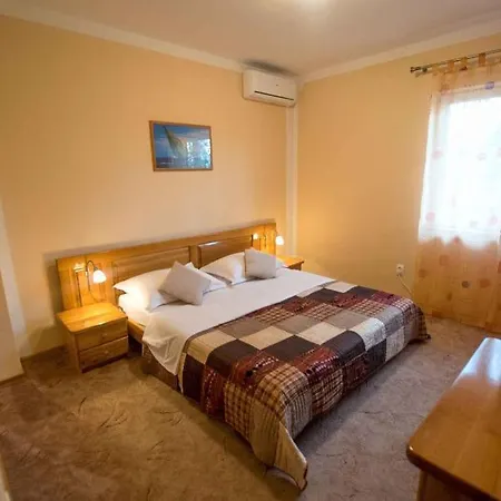 In Starigrad-paklenica 6891 斯塔利格拉德-帕克利尼卡